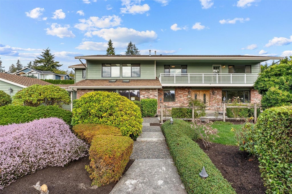 Photo of 18805 94th Avenue W, Edmonds, WA 98020 (MLS # 2597241)