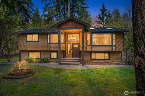 Photo of 27422 SE 236th Street, Maple Valley, WA 98038 (MLS # 2504201)