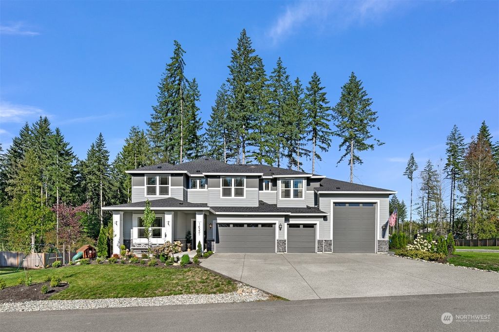 Photo of 14331 123rd st NE St, Lake Stevens, WA 98258 (MLS # 2163189)