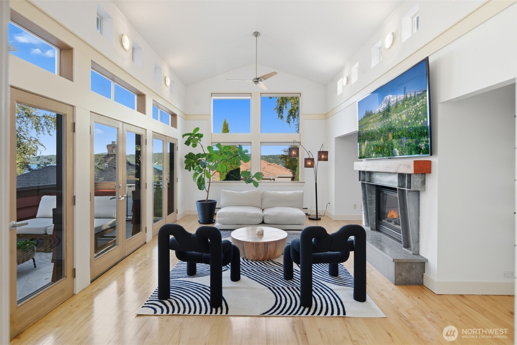 8770 Sand Point Way NE