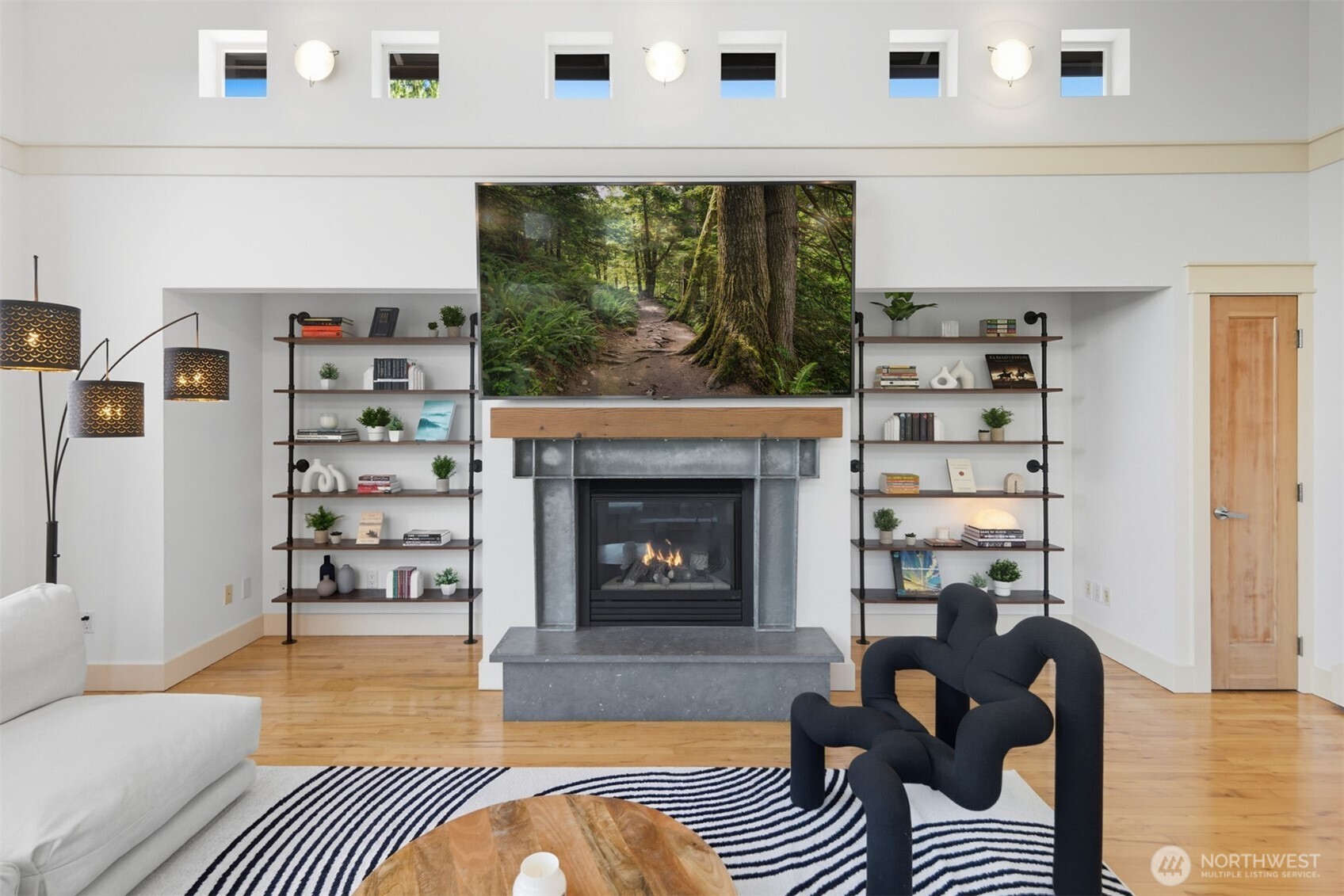 8770 Sand Point Way NE