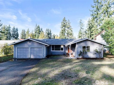 Photo of 3157 SE Villa Carmel Drive, Port Orchard, WA 98366 (MLS # 2453906)
