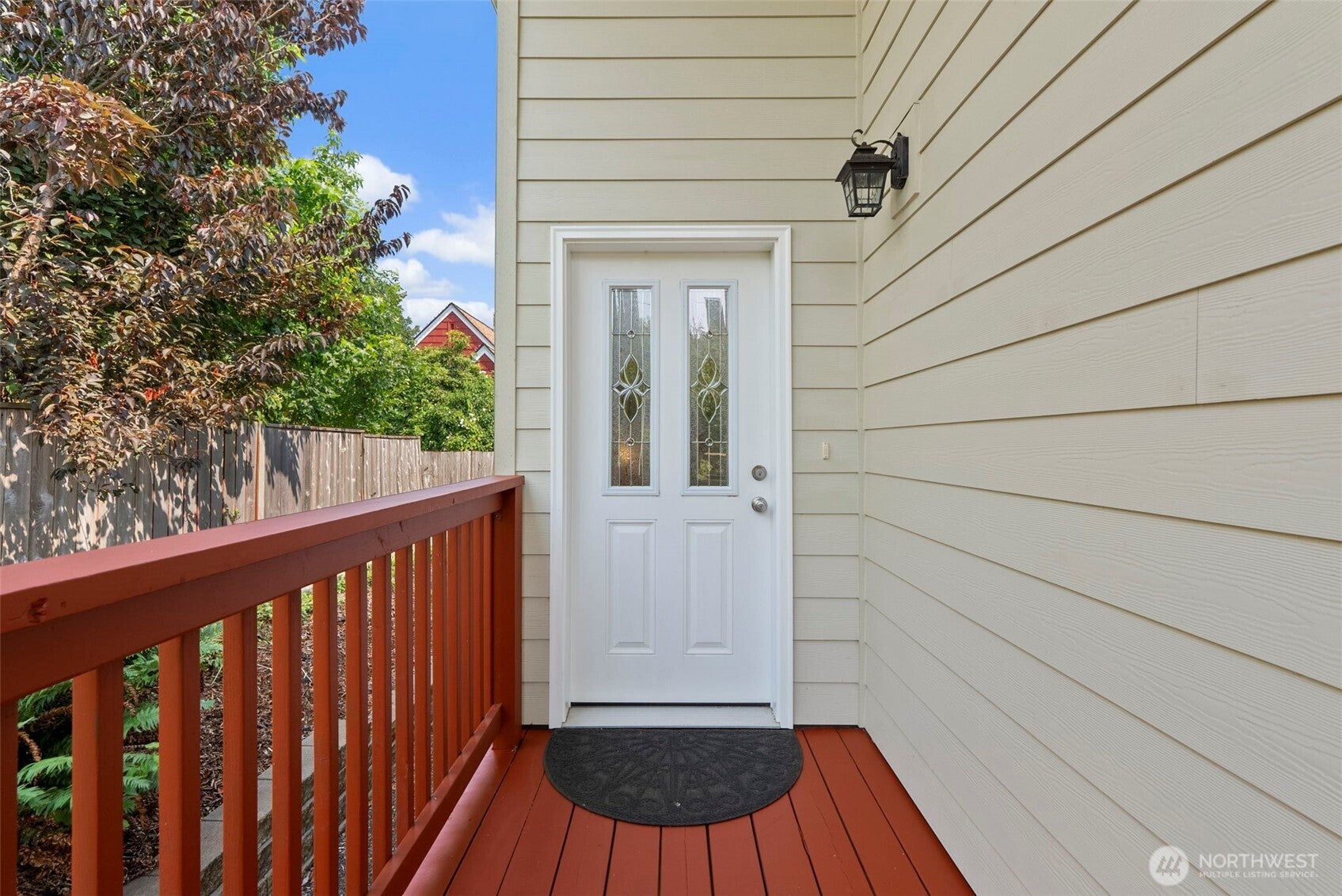 910 N Thornton