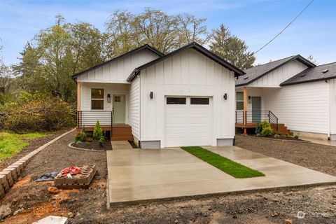 205 W Harriman Street, Aberdeen, WA 98520 - MLS#: 2304567