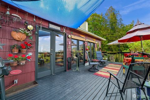 A home in Camano Island