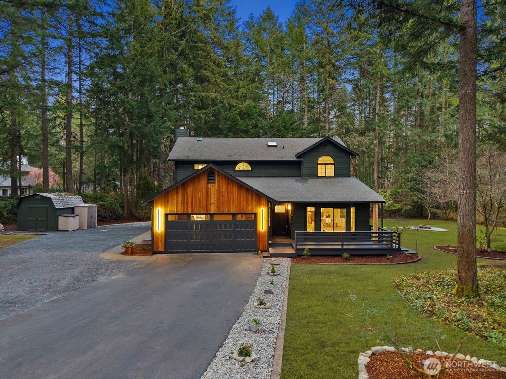 Photo of 1182 SE Irish Court, Port Orchard, WA 98367 (MLS # 2502439)