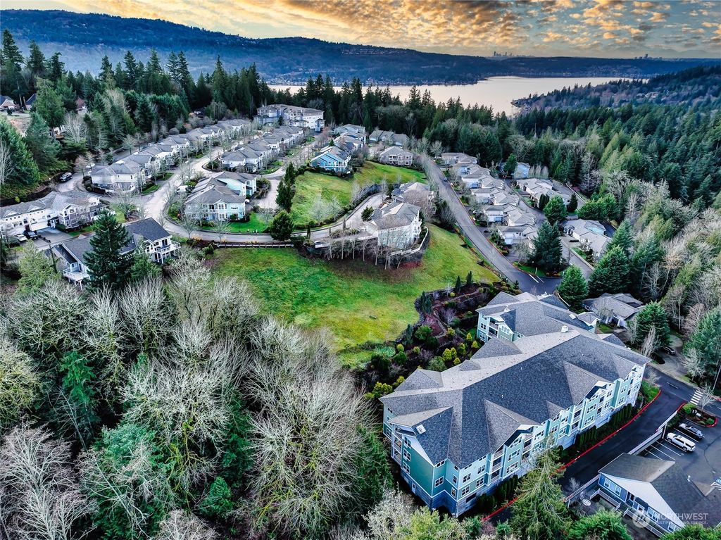 Photo of 4406 Providence Point Place SE #111, Issaquah, WA 98029 (MLS # 2184647)