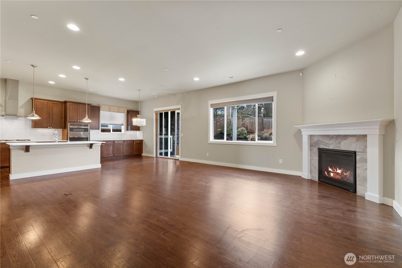 2502 12th Street Pl SW