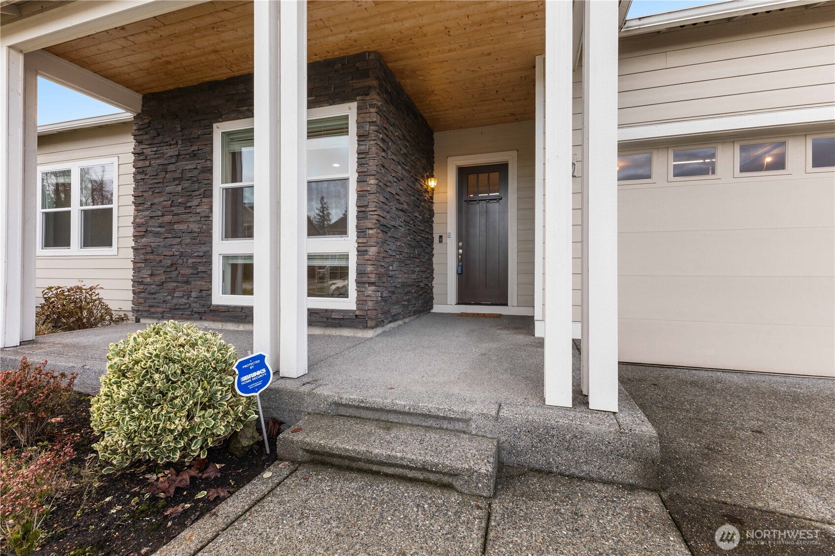 2502 12th Street Pl SW