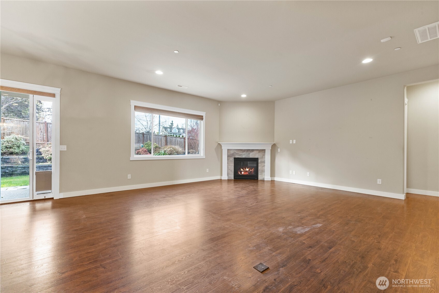 2502 12th Street Pl SW