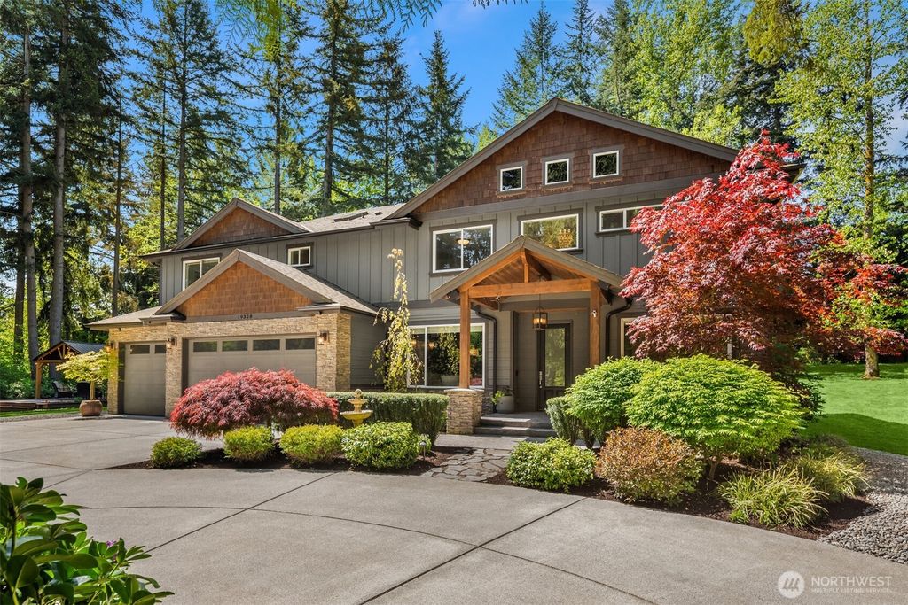 Photo of 19328 51st Avenue SE, Bothell, WA 98012 (MLS # 2372693)