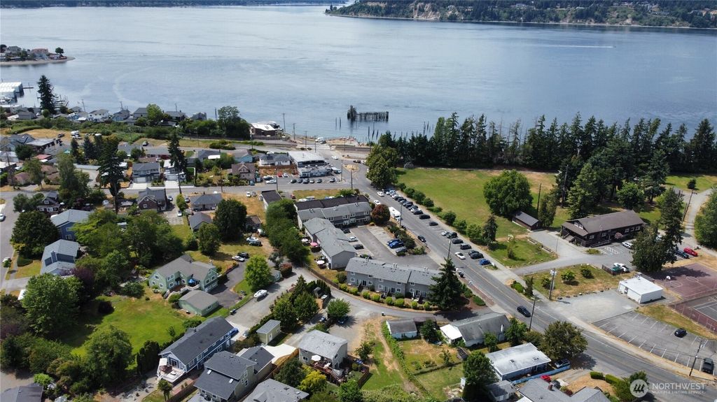 Photo of 8424 8428 6th Avenue, Tacoma, WA 98465 (MLS # 2505795)