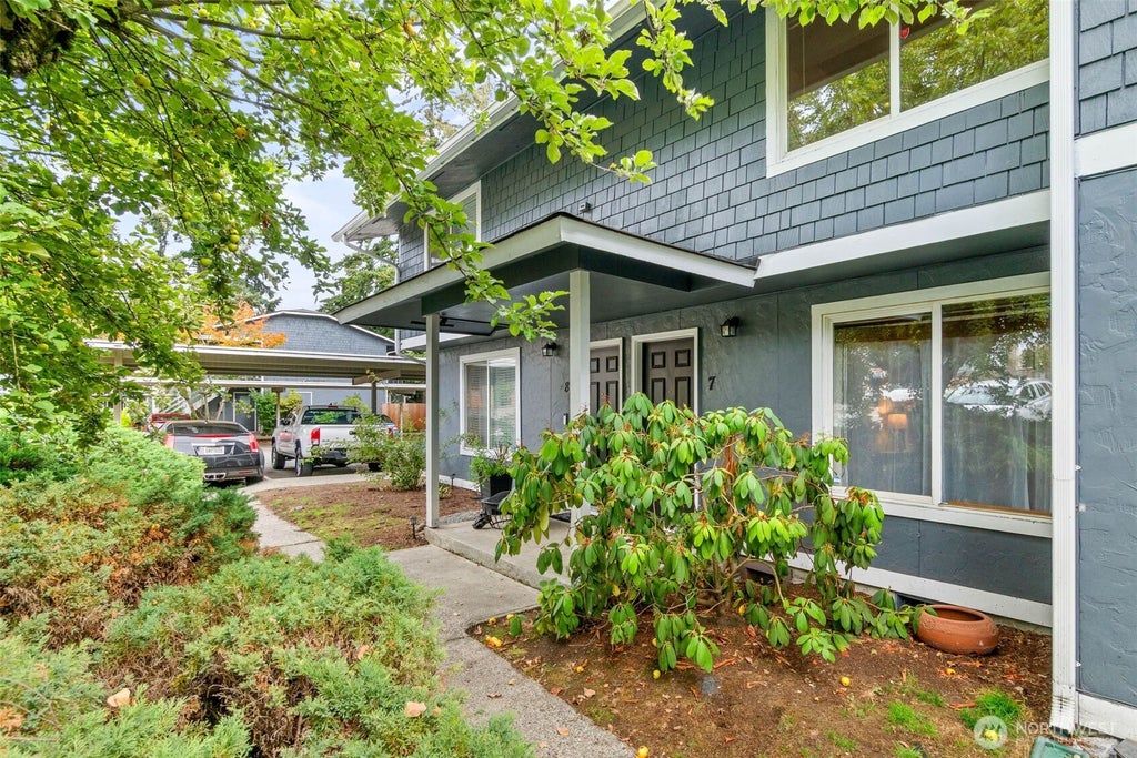 Photo of 7419 212th Street SW #7, Edmonds, WA 98026 (MLS # 2587349)