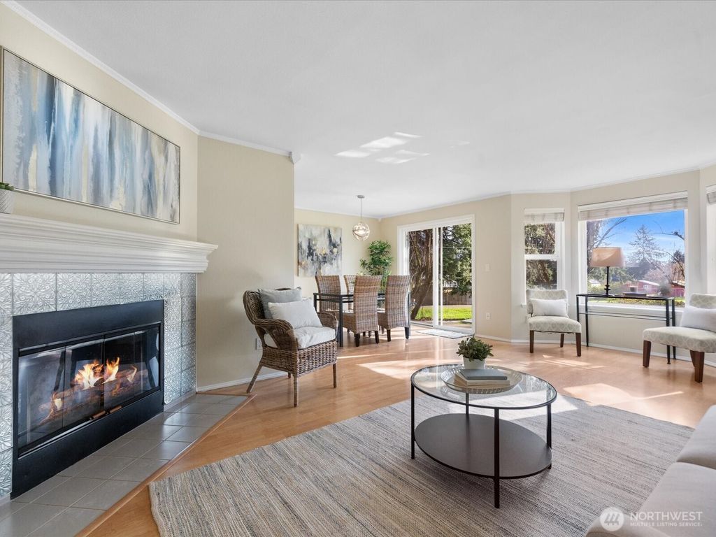 Photo of 301 9th Street #2, Snohomish, WA 98290 (MLS # 2482088)