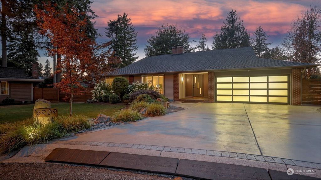 Photo of 16909 144th Avenue SE, Renton, WA 98058 (MLS # 2152047)