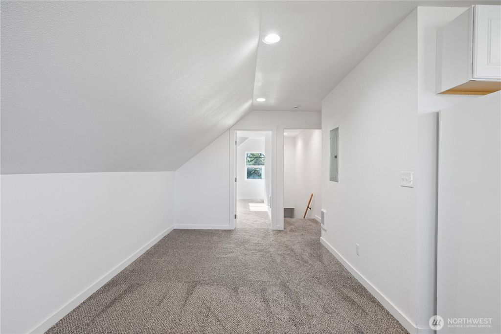 Photo of 285 20th Avenue, Longview, WA 98632 (MLS # 2504758)