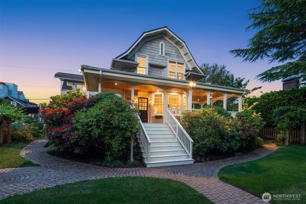 Photo of 1624 44th Avenue SW, Seattle, WA 98116 (MLS # 2388683)
