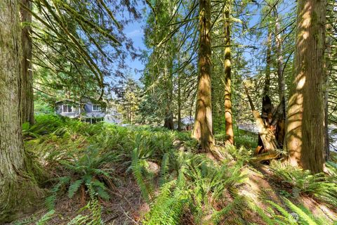 Photo of 14 Woodpecker Place, Bellingham, WA 98229 (MLS # 2426217)
