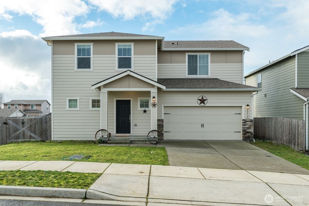 Photo of 28412 77th Dr NW Dr, Stanwood, WA 98292 (MLS # 2464767)