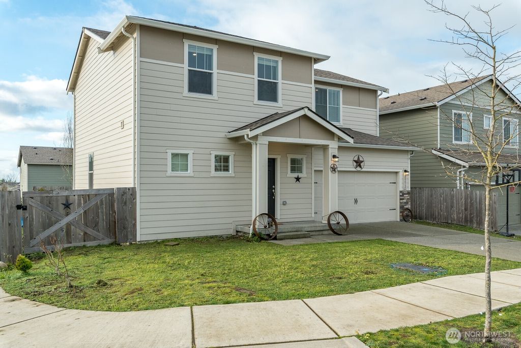 Photo of 28412 77th Dr NW Dr, Stanwood, WA 98292 (MLS # 2464767)