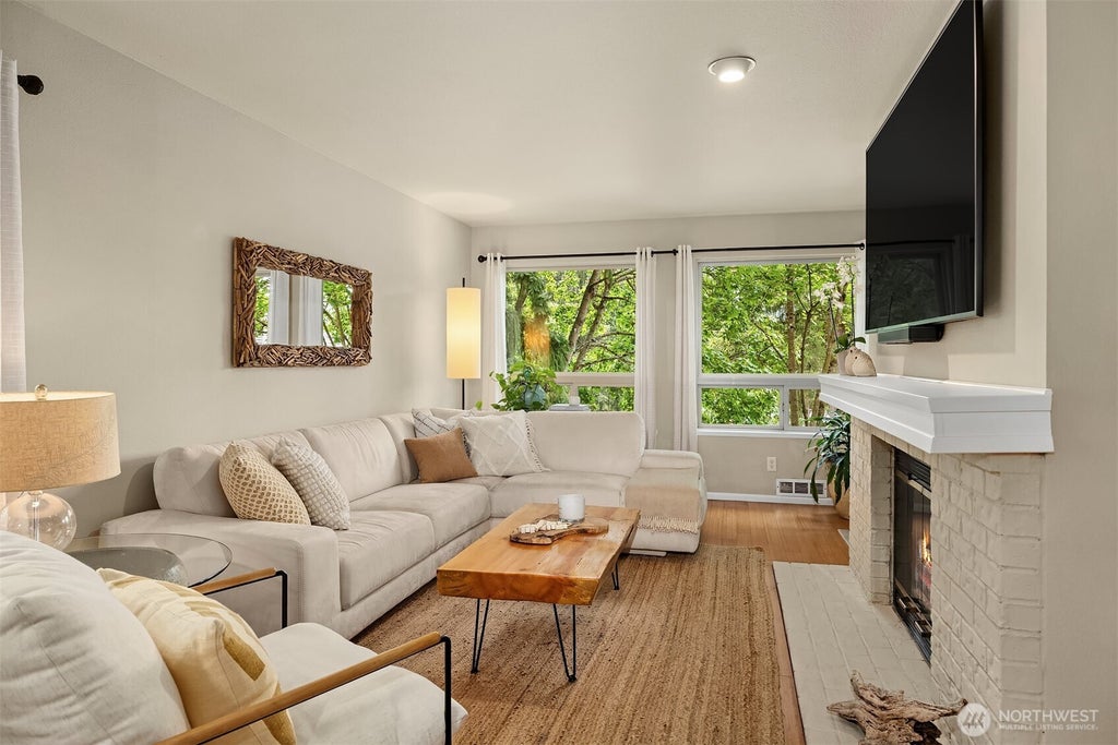 Photo of 605 5th Street #B 201, Kirkland, WA 98033 (MLS # 2576950)