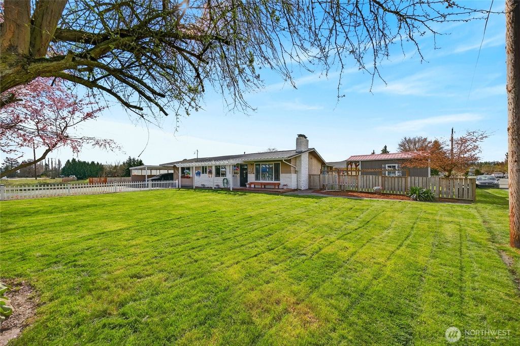 Photo of 14612 Avon Allen Rd Rd, Mount Vernon, WA 98273 (MLS # 2496261)