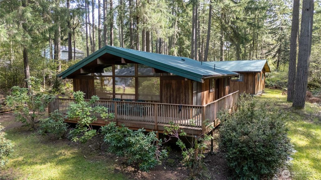 Photo of 11910 Island Drive, Anderson Island, WA 98303 (MLS # 2518091)