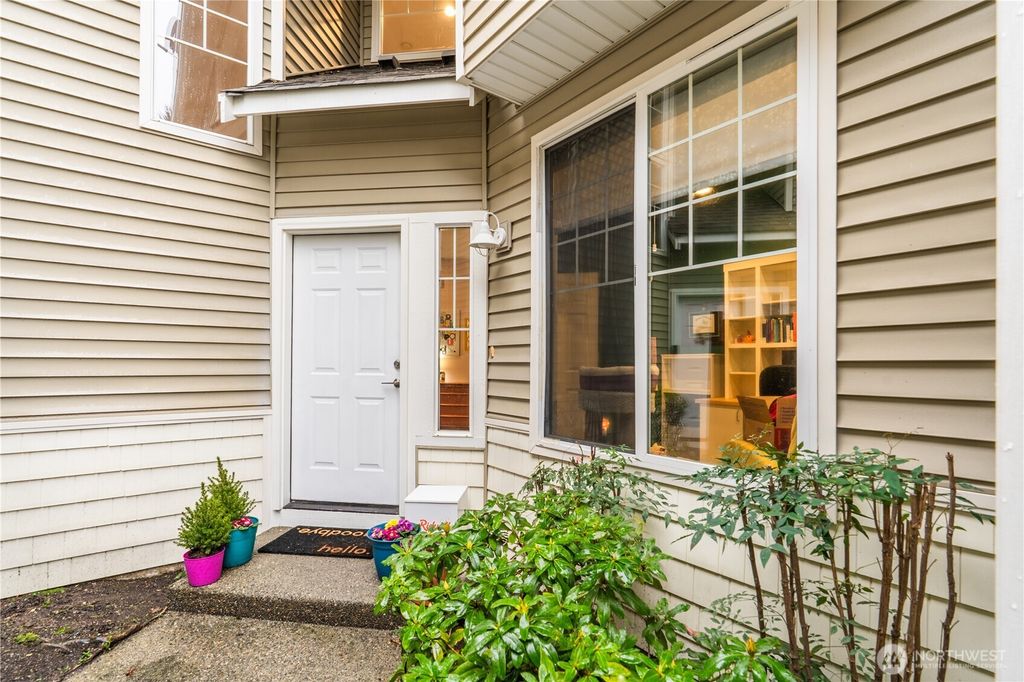 Photo of 12704 64th Avenue E, Puyallup, WA 98373 (MLS # 2476244)