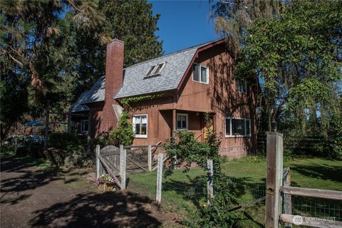 Photo of 2601 Riverbottom Road, Ellensburg, WA 98926 (MLS # 2585309)