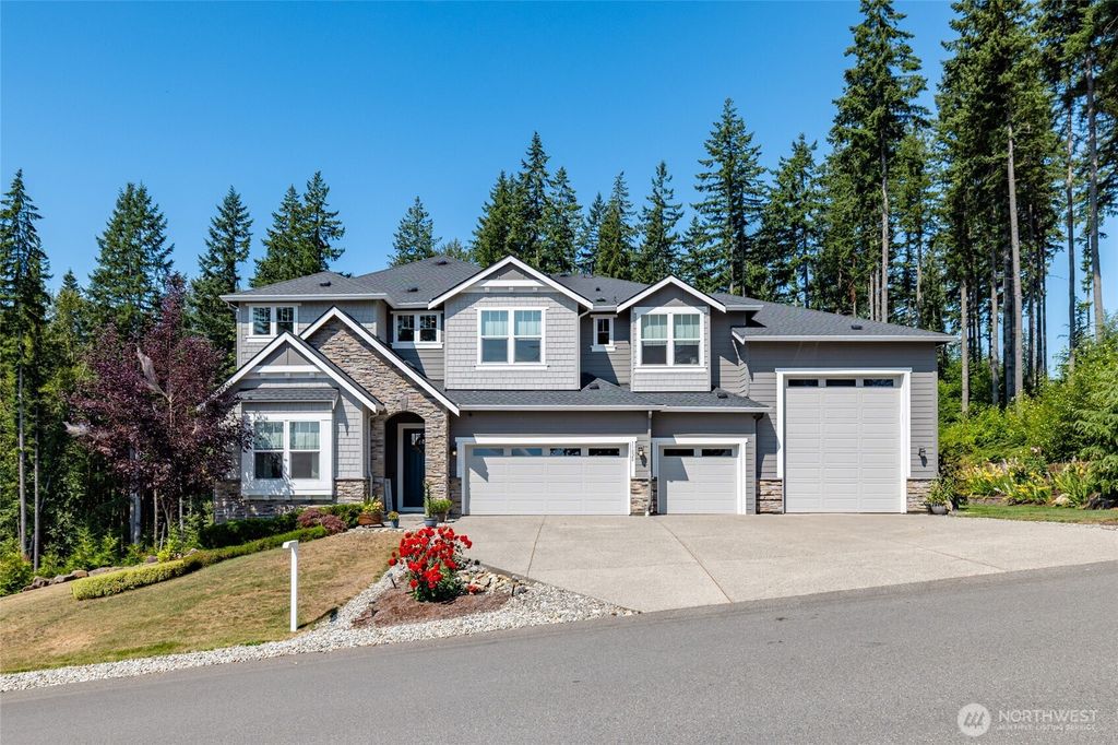 Photo of 11828 138th Street NE, Lake Stevens, WA 98258 (MLS # 2410493)