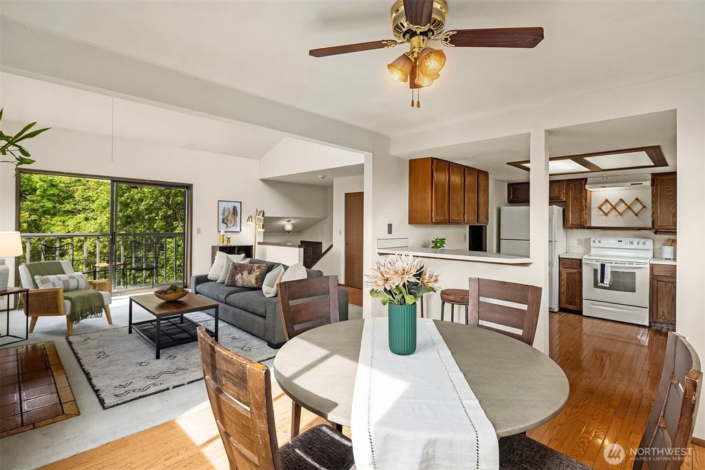 Photo of 4137 22nd Avenue SW, Seattle, WA 98106 (MLS # 2371915)