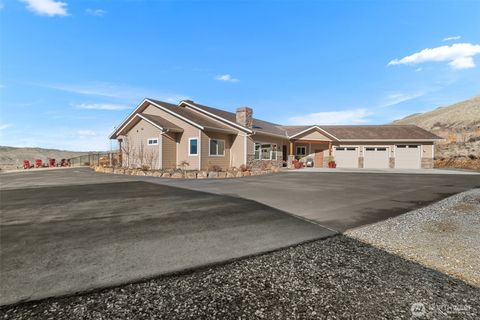 Photo of 25 Sageland Road, East Wenatchee, WA 98802 (MLS # 2475215)