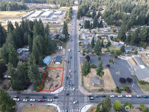 9319 128th Street E Puyallup WA 98373