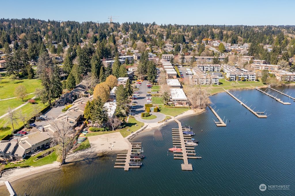 Photo of 3834 175th Avenue NE #F26, Redmond, WA 98052 (MLS # 2009057)