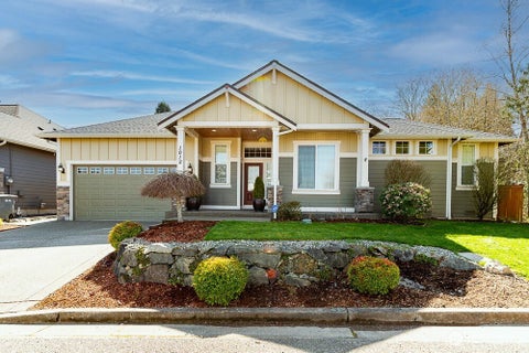 Photo of 1012 20th Avenue Ct SW, Puyallup, WA 98371 (MLS # 2570389)