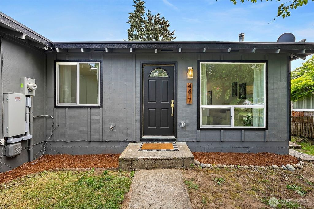 Photo of 4817 E K Street, Tacoma, WA 98404 (MLS # 2520661)