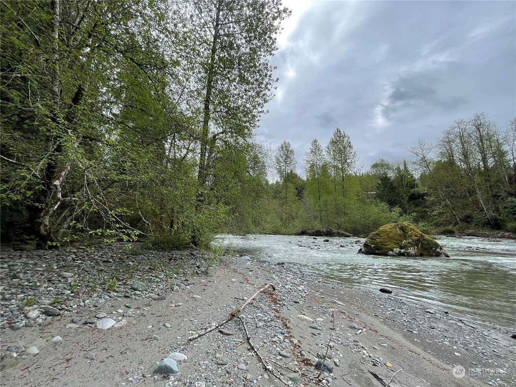 Photo of 20114 Crystal Springs Drive, Granite Falls, WA 98252 (MLS # 2065355)