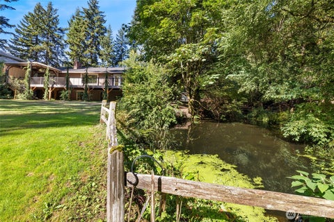 Photo of 11019 NE 140th Street, Kirkland, WA 98034 (MLS # 2524127)