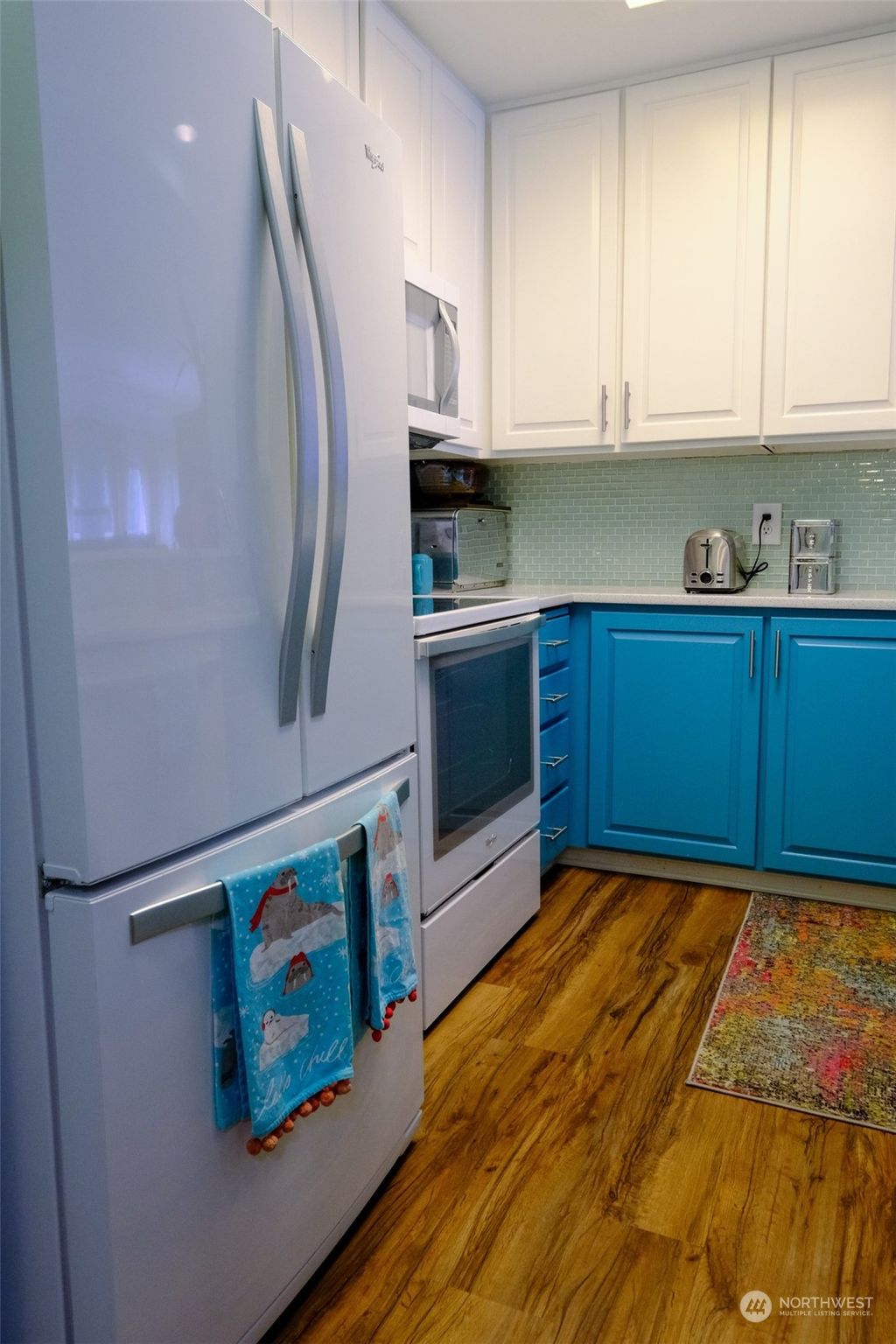 Photo of 3271 SW Avalon Way #202, Seattle, WA 98126 (MLS # 2250434)