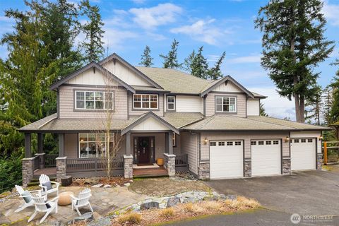 Photo of 111 210th Place NE, Sammamish, WA 98074 (MLS # 2484738)