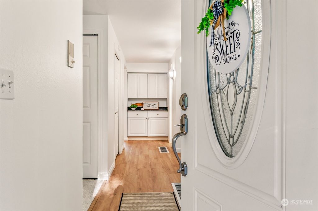 Photo of 2440 140th Avenue NE #17, Bellevue, WA 98005 (MLS # 2219089)