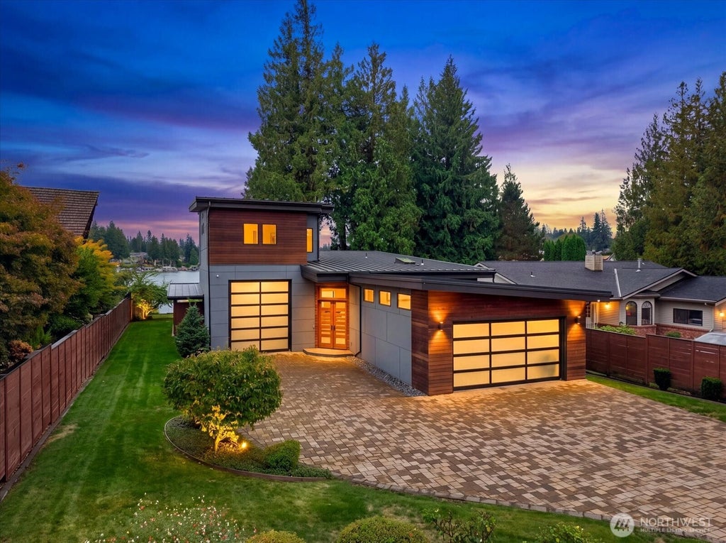 Photo of 6360 S Island Drive E, Bonney Lake, WA 98391 (MLS # 2582518)