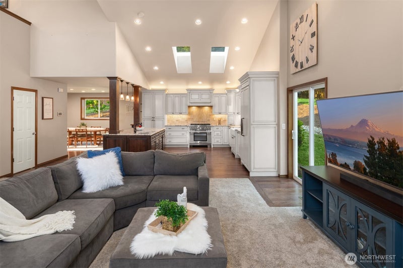 9624 185th Drive SE