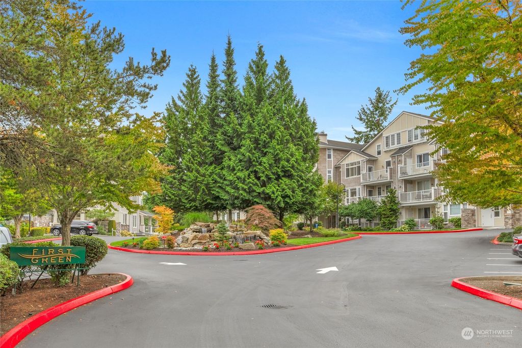 Photo of 5600 Harbour Pointe Blvd Blvd #2-406, Mukilteo, WA 98275 (MLS # 2156845)