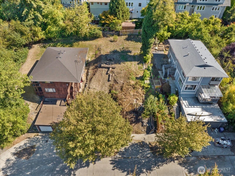 3820 23rd Avenue SW
