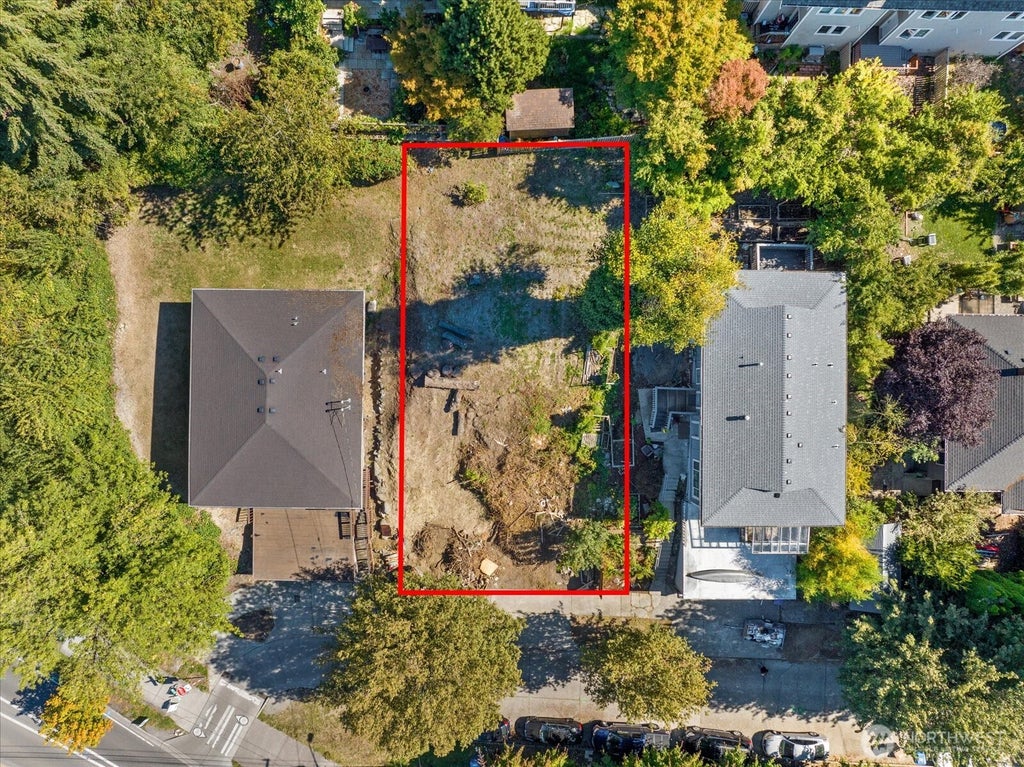 Photo of 3820 23rd Avenue SW, Seattle, WA 98106 (MLS # 2584203)