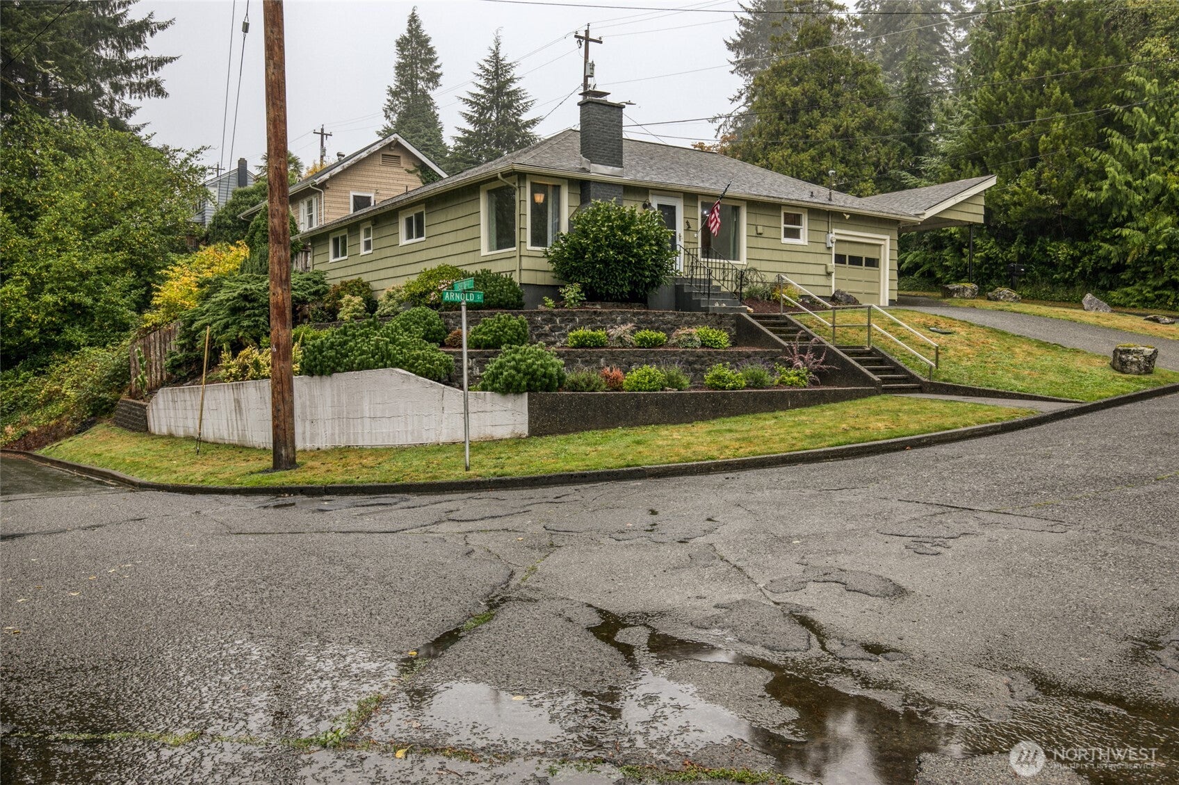 1951 Arnold Street