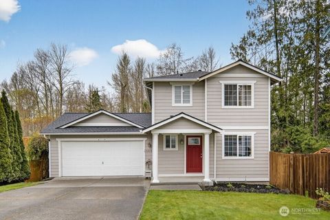 Photo of 1212 N 12th Place, Mount Vernon, WA 98273 (MLS # 2500082)