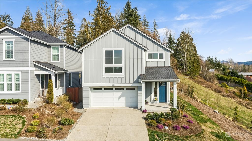 Photo of 13585 185th Drive SE, Monroe, WA 98272 (MLS # 2139259)