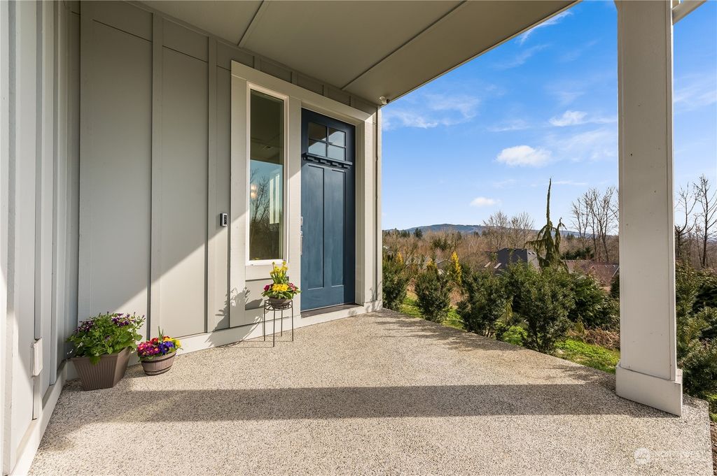 Photo of 13585 185th Drive SE, Monroe, WA 98272 (MLS # 2139259)